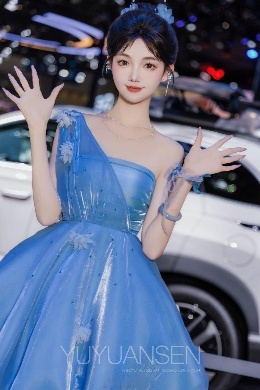 广州约拍宅男女神粤港澳大湾区深圳车展模特：美女如云