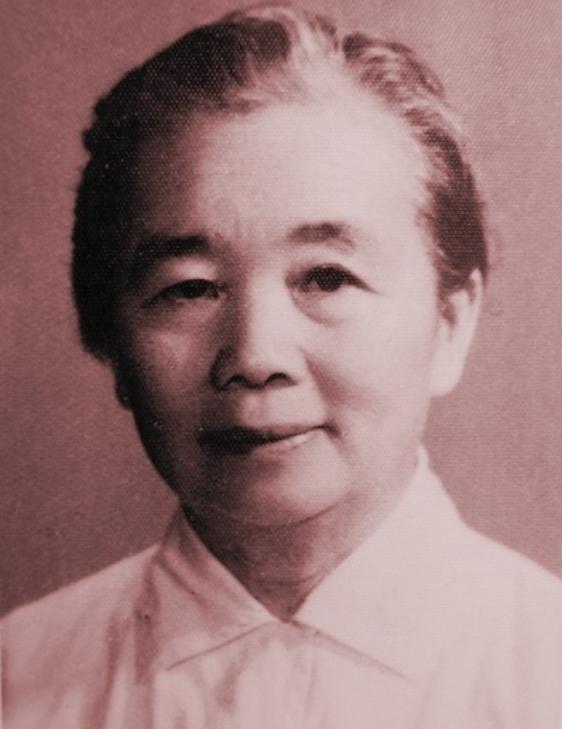 1937年，红军唯一的女高级将领张琴秋被俘，马家军旅长问她：“你是不是张琴秋？”