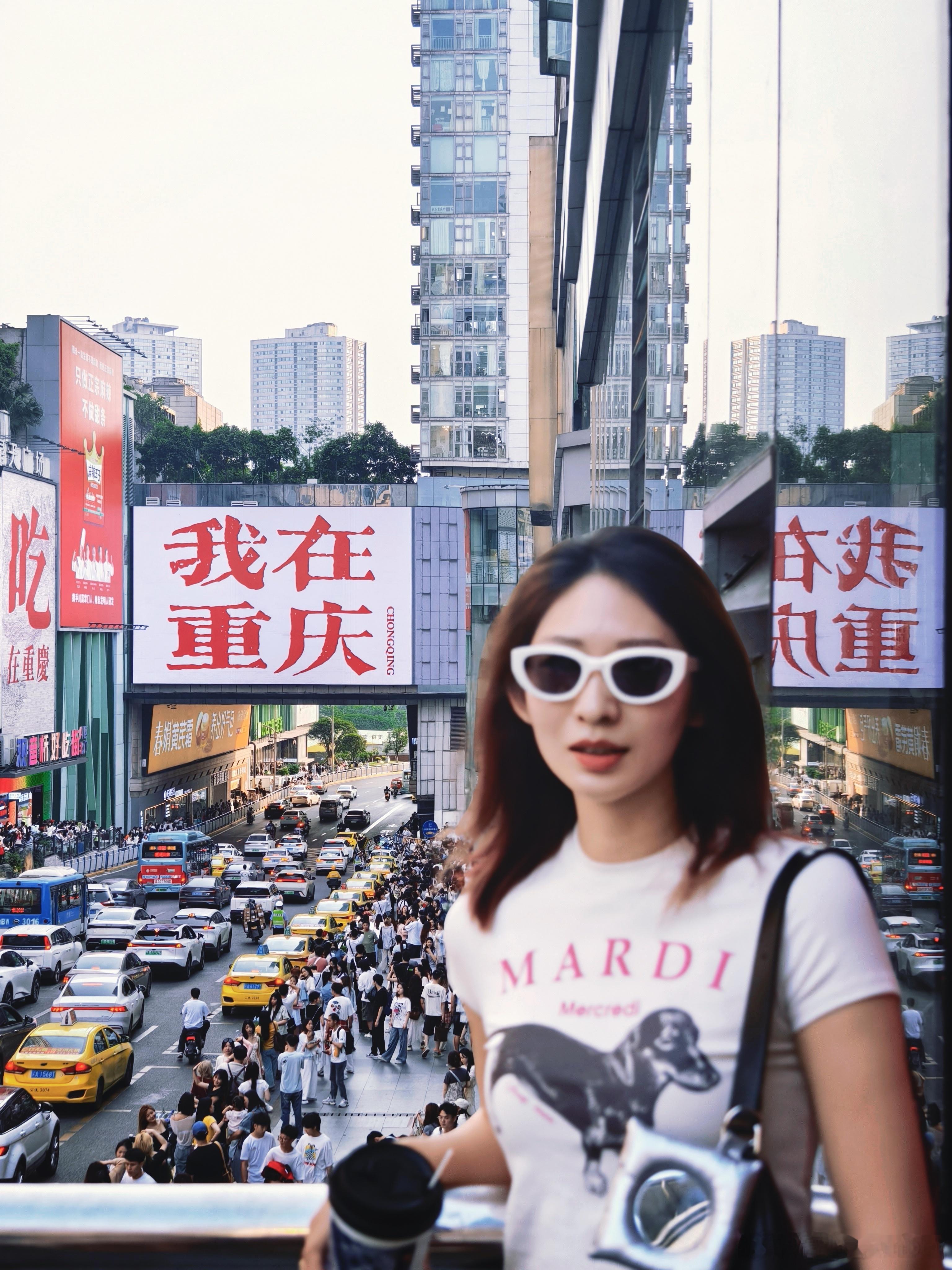 探班结束✔️下浩里真是一个很好逛的地方比洪崖洞好玩推荐大家来重庆一定要去拍照