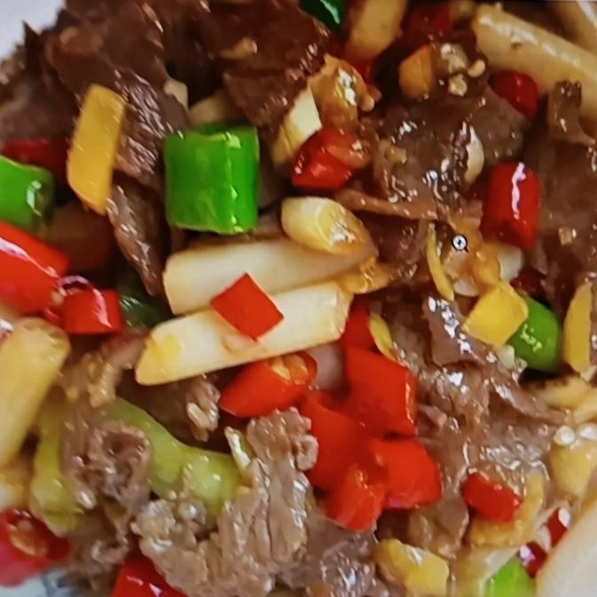 寒冬补气血，这六道家常菜能让你暖进心坎、面色红润。先说红枣，60℃低温烘20分