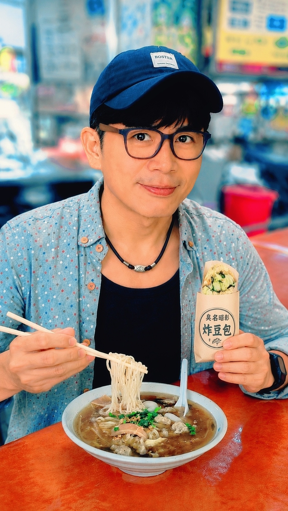 在連日陰雨後,今天終於放晴啦!趁著好天氣出門覓食,也順便補點食材。晚餐就簡單對自
