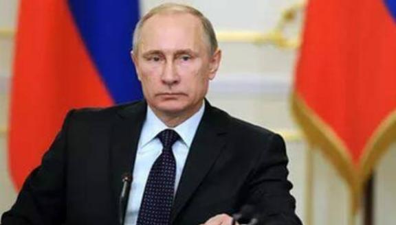 普京发了狠，五常里只有中国没入局，美国媒体曾突然注意到：中国正悄悄抄底俄罗斯？！