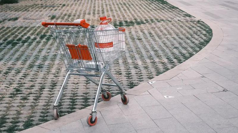 人活着每天上班赚钱，目的可多了。最基本的就是满足物质需求和生活保障。如今物价飞