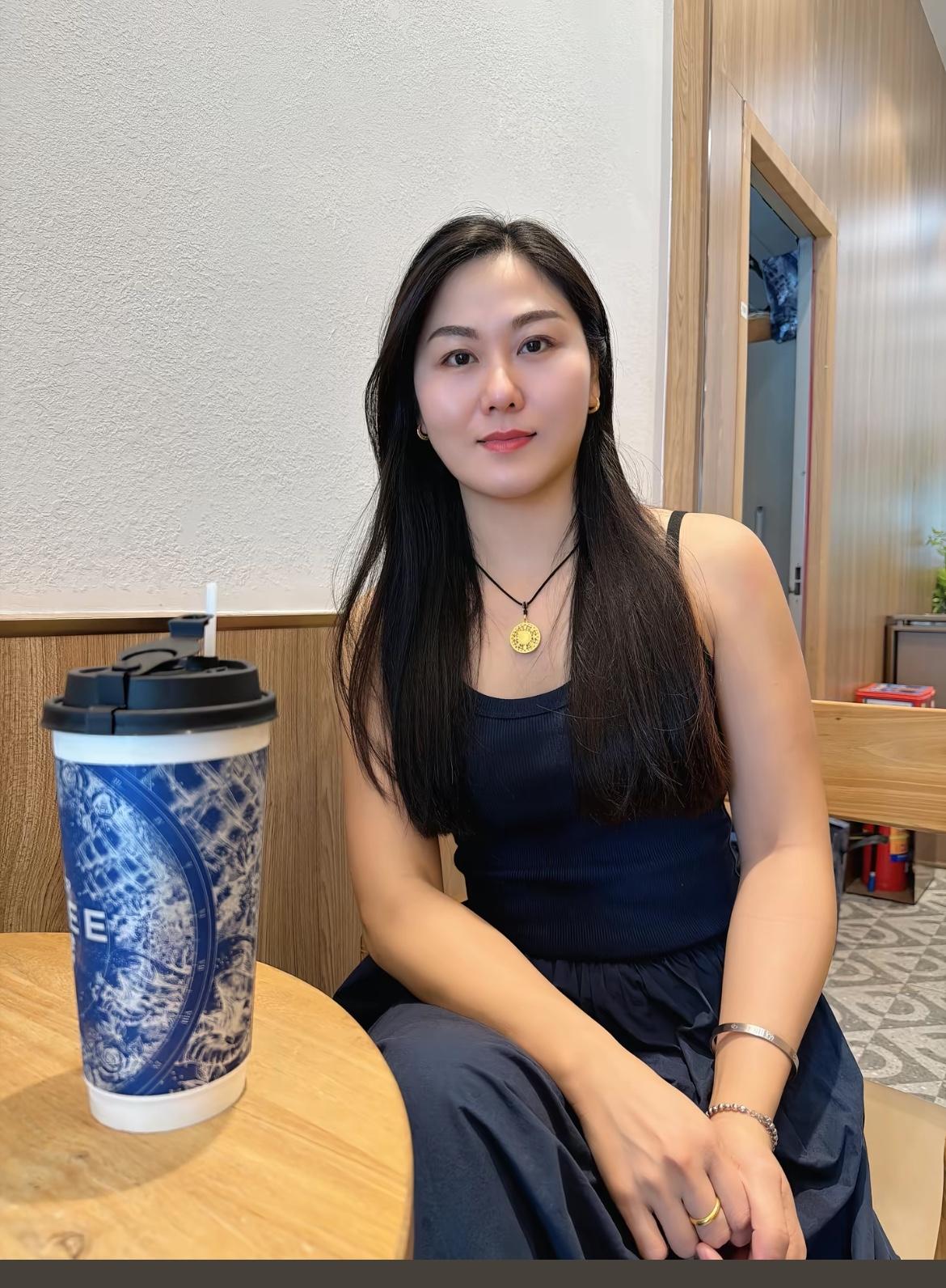 别的不说，看起来真的挺有气质你们心目中的气质是什么样的？