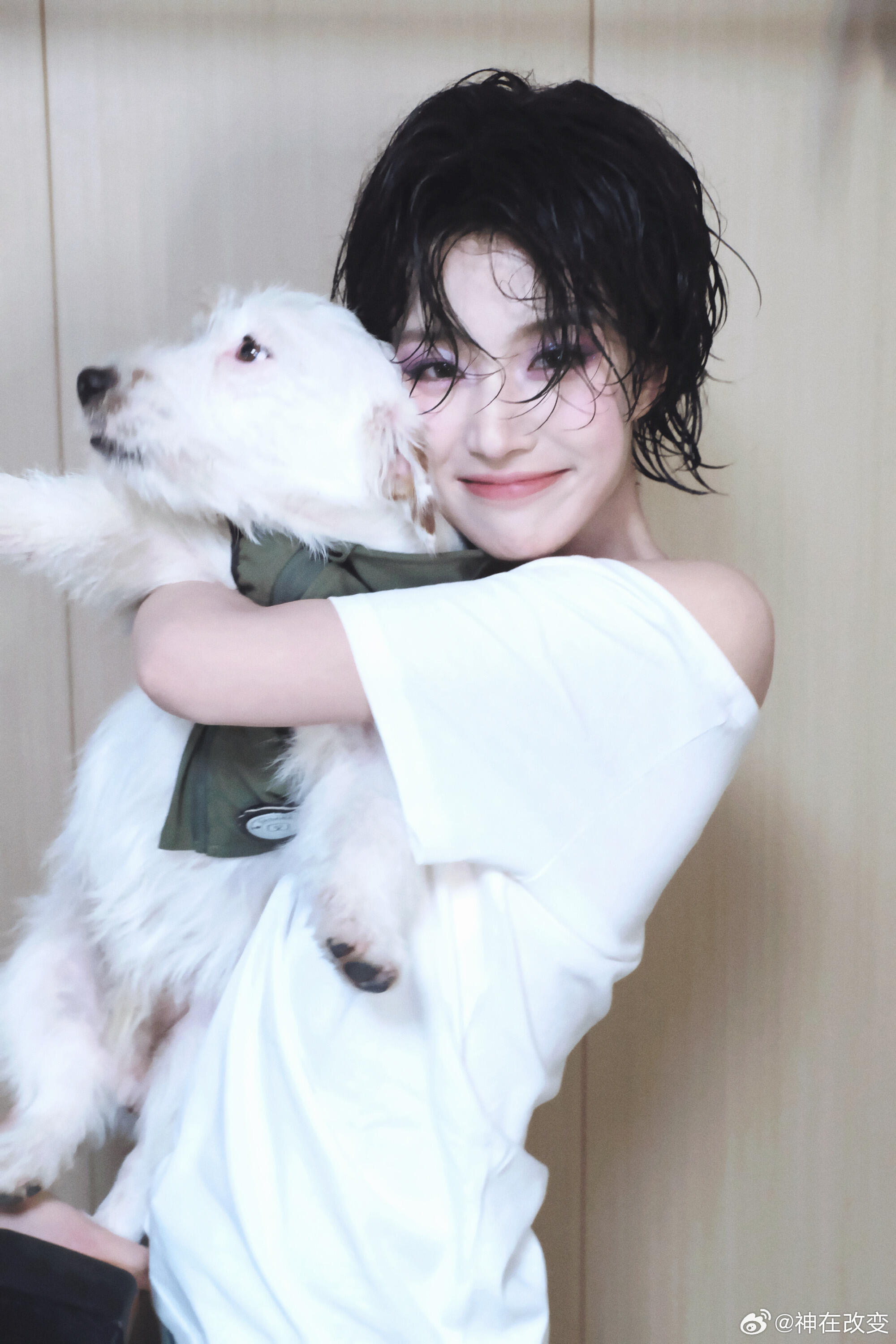 卢昱晓卢昱晓｜今日更新｜美的精彩啊今日份新图喽好美的短发卢昱晓｜