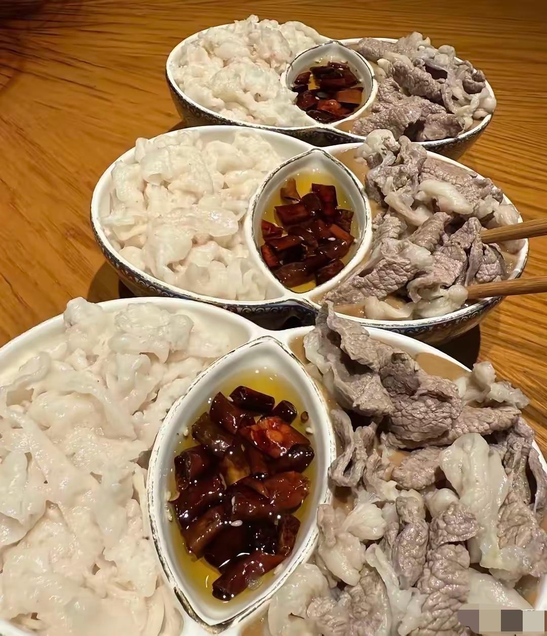 这是哪的美食呢？有人吃过吗？第一次见！