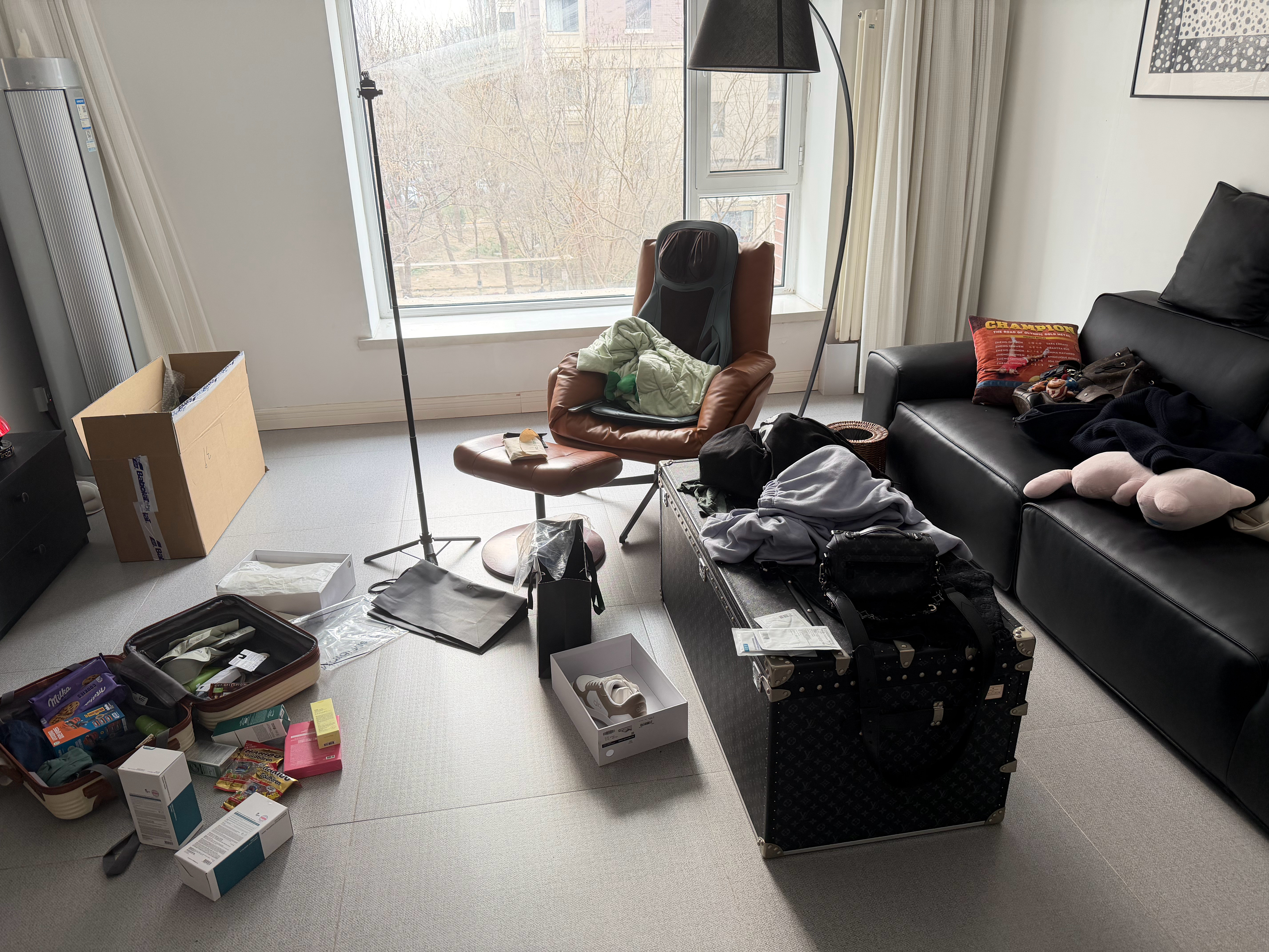 开箱终于录完了。