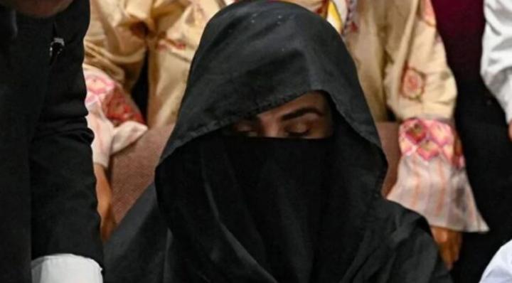 巴基斯坦媒体消息，伊姆兰・汗（PTI创始人）的妻子布什拉・比比，向伊斯兰堡高等