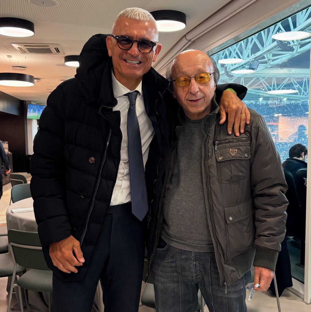 莫吉泼冷水：“斯帕莱蒂是个有竞争力的教练，但尤文图斯没有夺冠的实力。这支球队正在