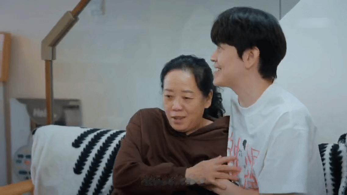 不是消费不起，而是母爱总在精打细算孩子的辛苦。网红的光鲜背后，是无数次推翻重来的