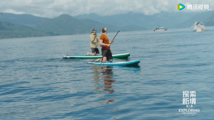 王一博气运之子探索新境转发这个王一博，不如活成自己的气运锦鲤。他的西北奇遇记最