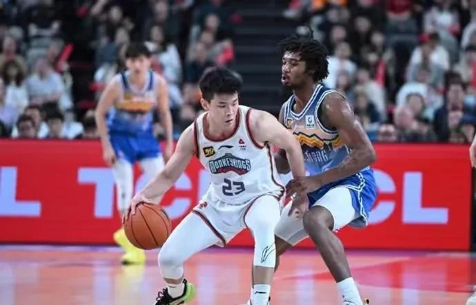 挑战NBA不是说说而已！林葳正式获得试训邀请林葳自己宣布参加今年的NBA选秀，
