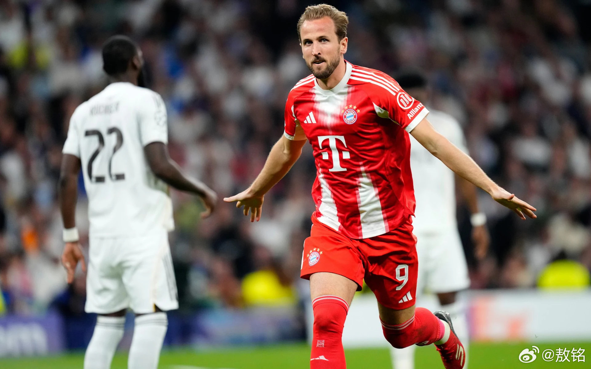 皇马1比2拜仁说是英格兰主帅图赫尔来看这场比赛了。图赫尔心里肯定在想，我的队儿