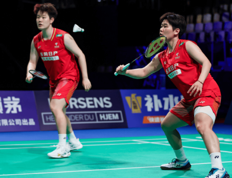 刘圣书/谭宁苦战106分钟1-2不敌对手, 收获亚运羽球女双亚军