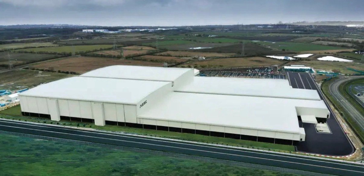 【远景动力英国电池超级工厂投产规划产能15.8GWh】日前，远景动力宣布其英国