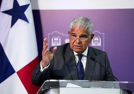 美方拔掉中国航运枢纽，中方直接拔掉巴拿马的生存管线！两座重磅港口被强行抢夺，马士