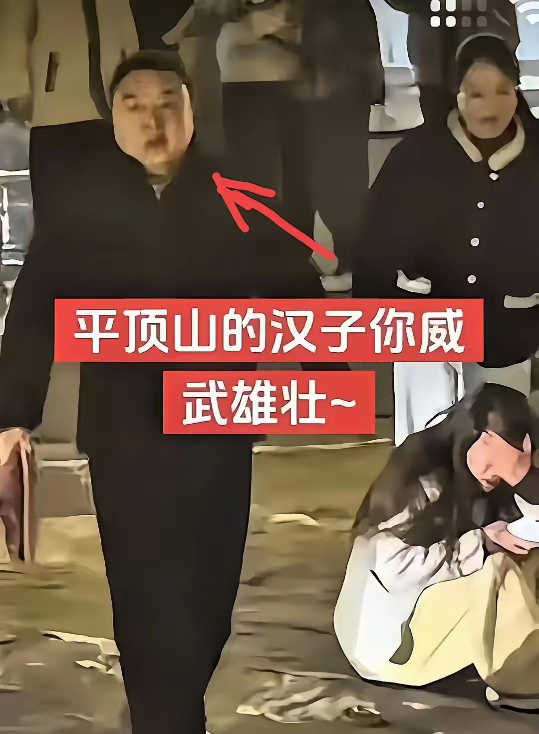 丢脸丢到国外去了！这对夫妻，真给咱长脸了。这事不光国内炸锅，外网也跟着刷屏，