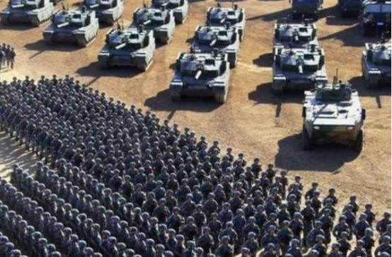 如果中美开战，美军会不会全面轰炸中国？这么说吧，只要美军轰炸机敢来到中国，东风快