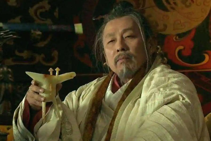 这人被判烹刑，临刑对刘邦说：我说一句再死！刘邦听后大喜：升官布和彭越打小就交