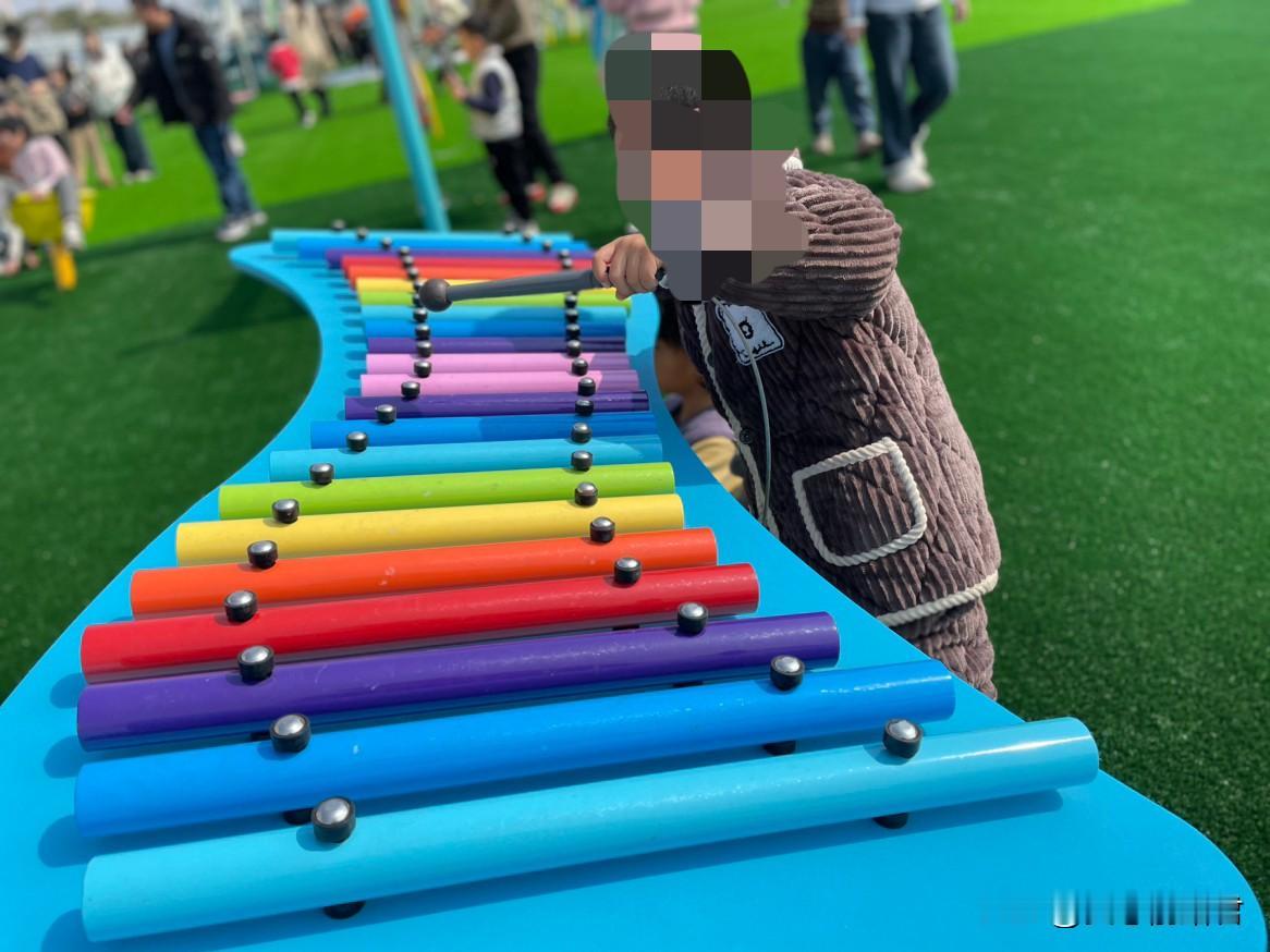 孩子咳嗽一星期了，吃了药还不见好，今天带孩子去医院，医生检查了一下让去抽血验血，