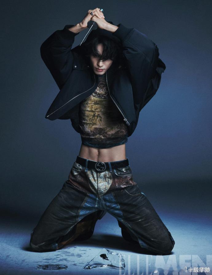 宋威龙富有且慷慨宋威龙的腰太勾人了，这个腹肌好身材，真的是我免费可以看的吗