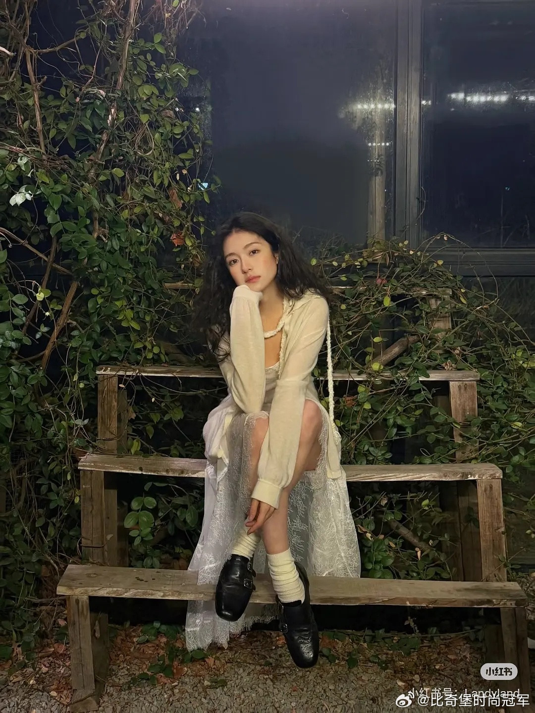 很喜欢李兰迪的营业最近真开窍了