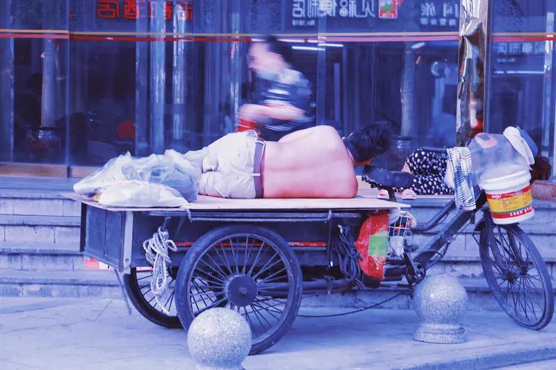 为啥说睡觉是养生之首？我深有体会。之前我熬夜追剧、打游戏，每天就睡四五个小时，没
