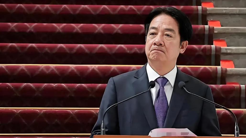 当地时间5月11日，据外媒报道，台湾省行政部门官网把“汉人”两个字删掉了，改成了