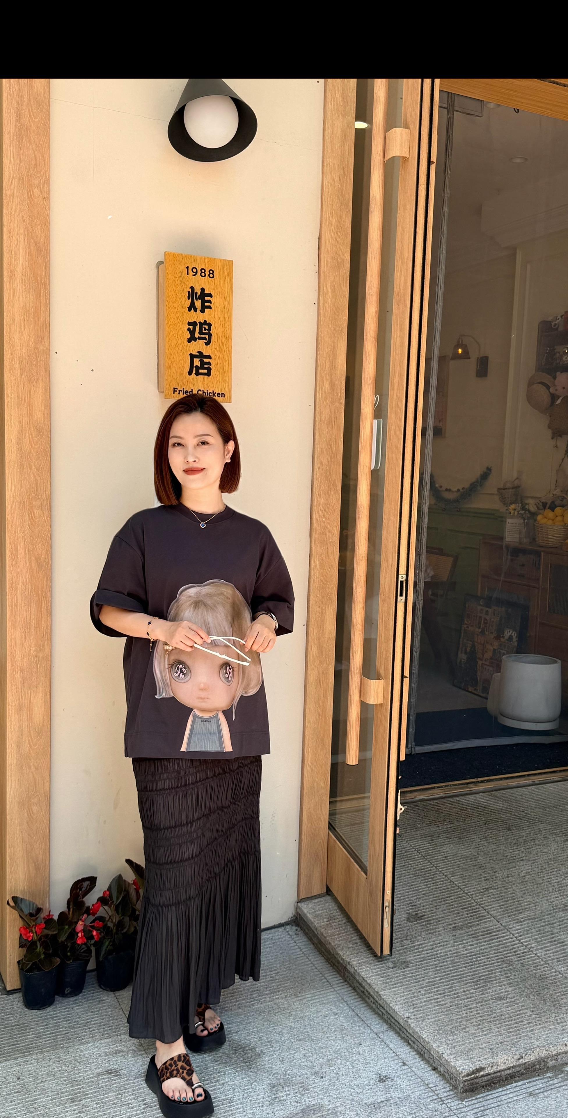 谁许你一朝天上人间 谁同你半步恨海情天