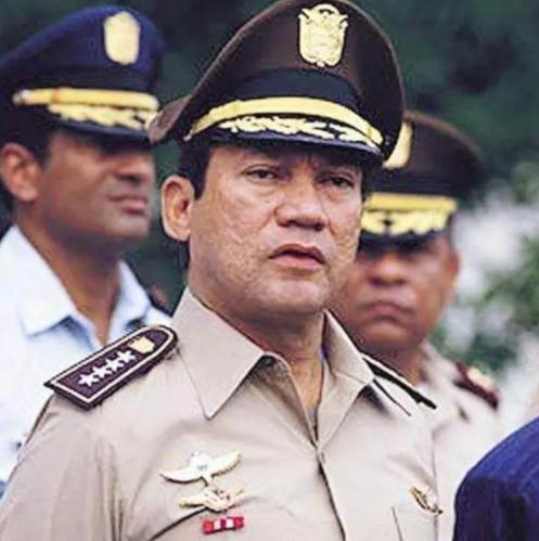 1989年圣诞节前夜，美国动用两万七千大军入侵巴拿马，却发现要抓的人躲进了梵蒂冈