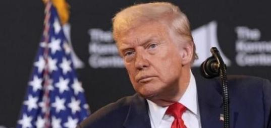 美国CNN曾曝光一段所谓“机密录音”。录音中，特朗普被曝在一次富豪募捐会上语出惊