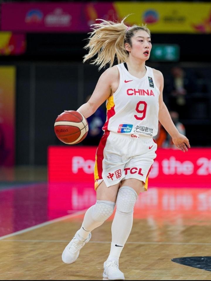 中国女篮为何弃用李梦？女篮世界杯分组揭晓，中国队又与强大的美国队同组