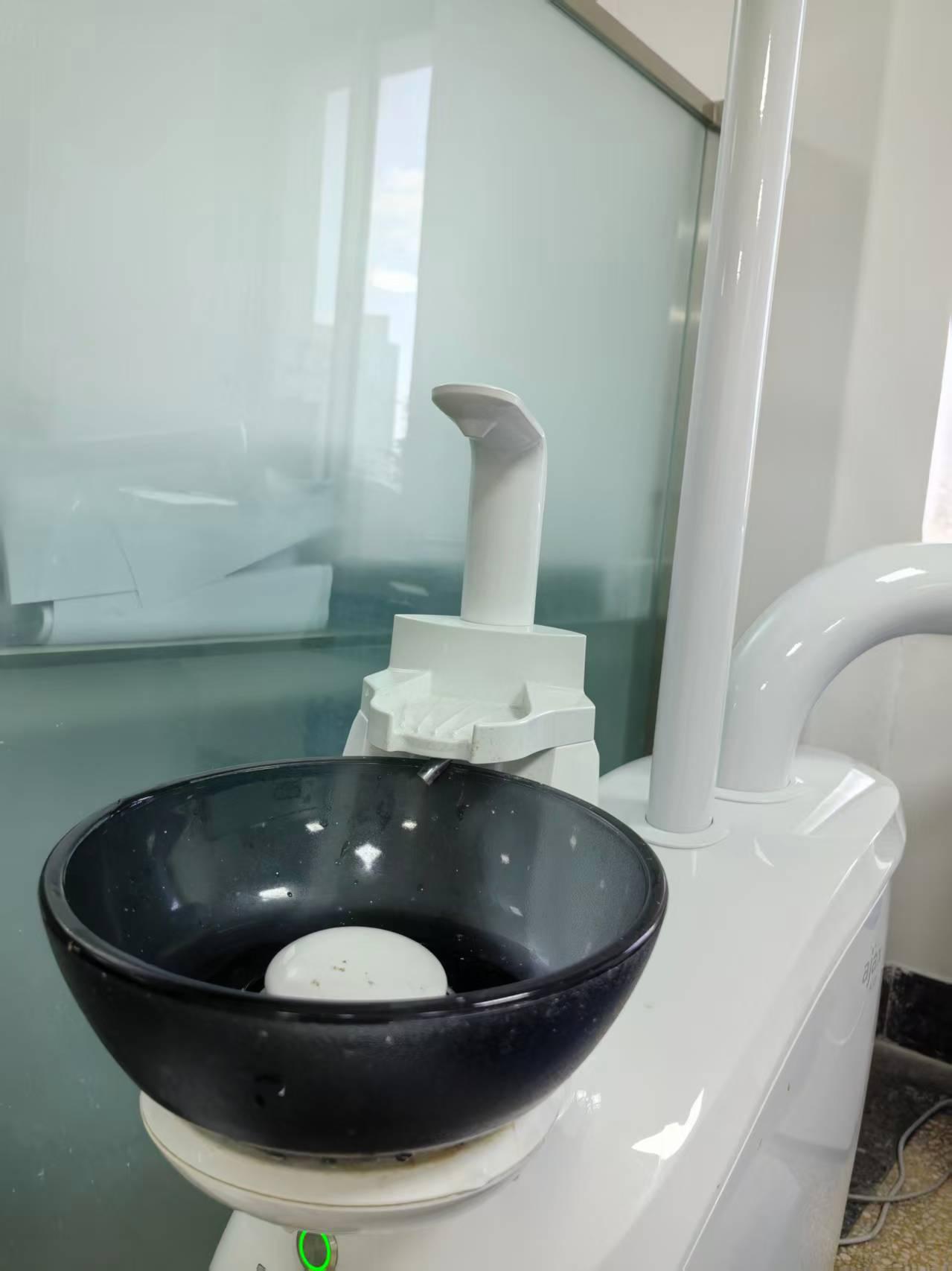 提前把婆婆接来过年，本以为是件高兴的事，可是婆婆的一个习惯让我哭了。我婆婆的