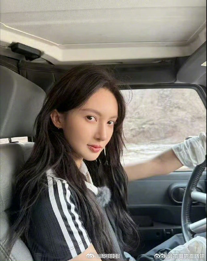 【#交警回应金晨被曝肇事逃逸#：正在核实】#柯桥区交警回应#据大皖新闻，有知情