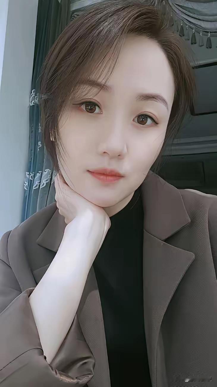 离婚真的后悔了，想复婚了！我离了三年，相了不下七，八个，没一个比得上前夫，如今