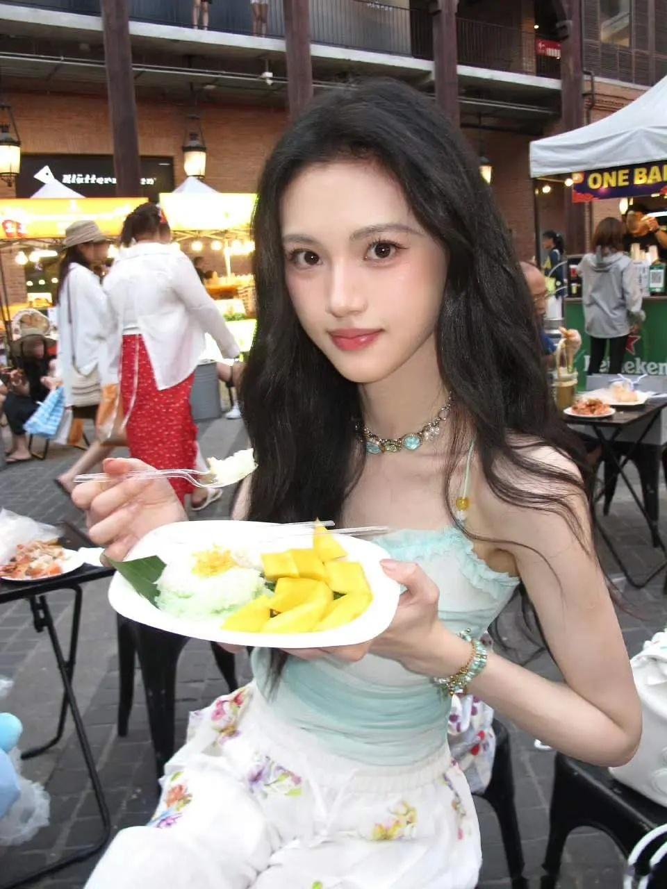 沈雨洁吗如果跟敖那个剧能火一把可以飞升待爆🌸