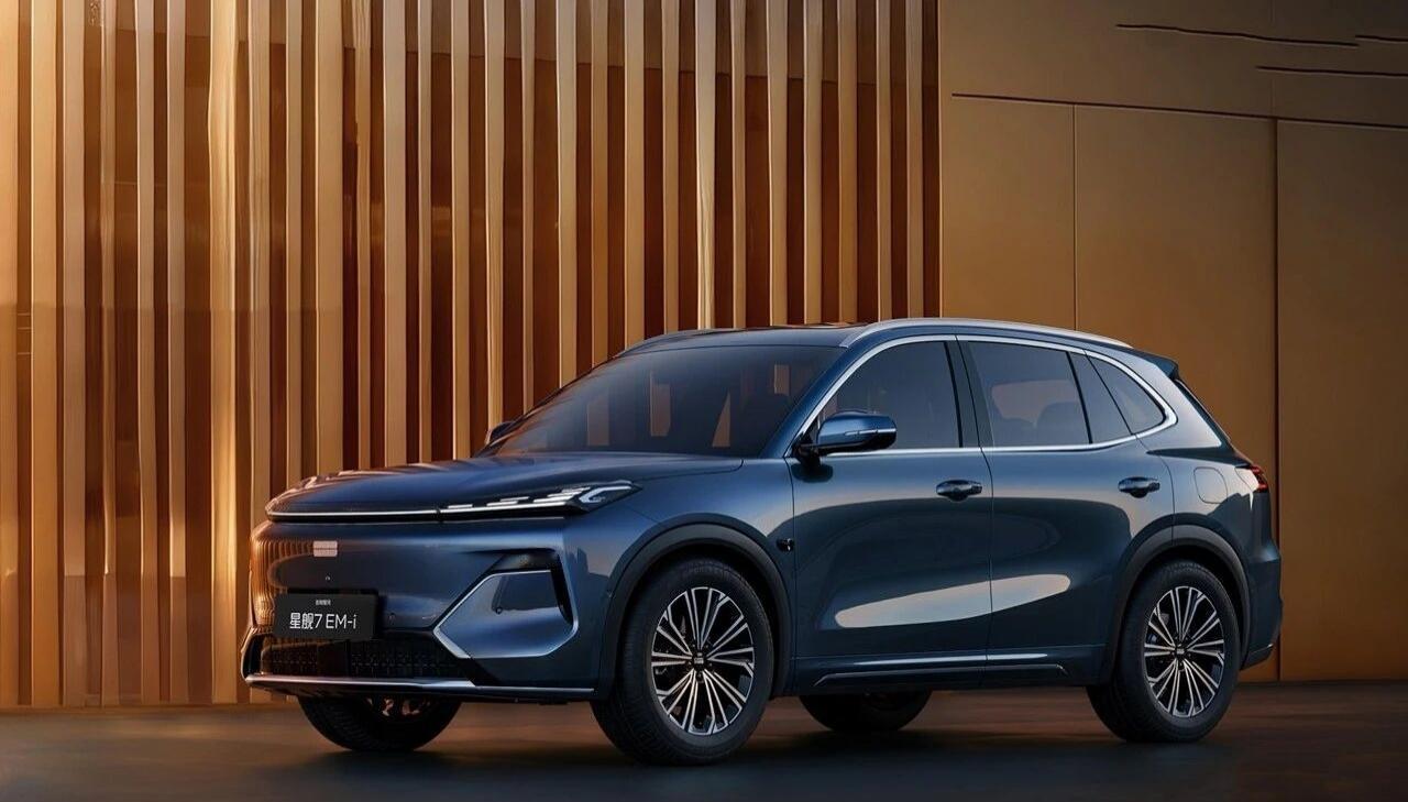 看完了主打稳健的2026款宋ProDM-i，再来认识一下它的劲敌——2026款