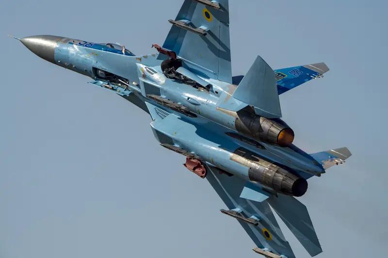 乌克兰难以凭借现有条件彻底扭转俄乌战局，但仍具备局部反击的能力，整体战场将维持长