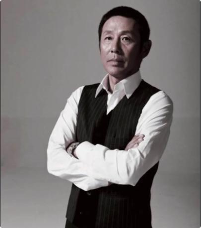 陈道明说：“上班久了，你会发现一个扎心的真相：大部分领导，其实都很‘水’。别不信