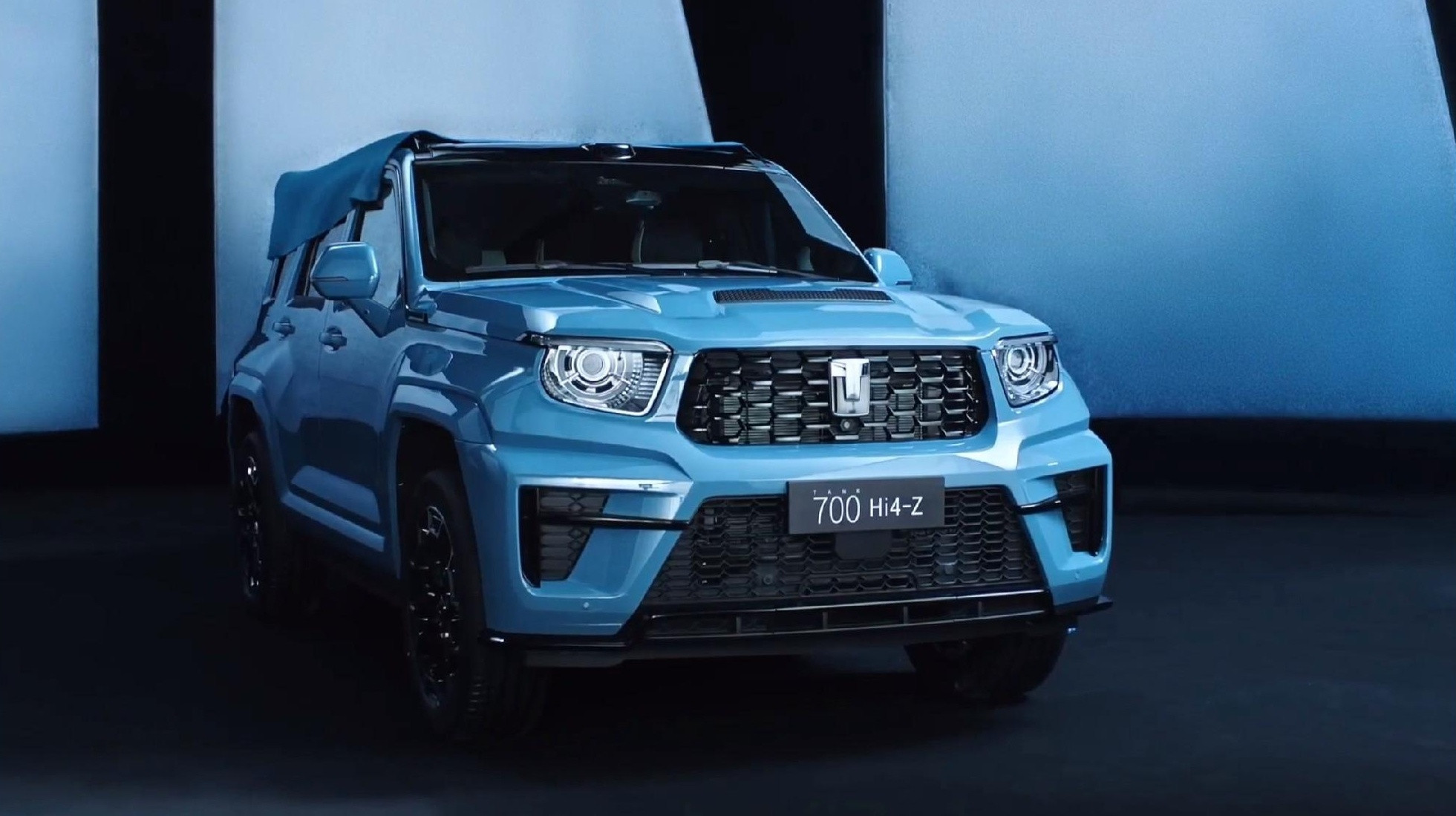 全新坦克700伴你青云直上作为坦克300+500的双车主，看完全新坦克700的美