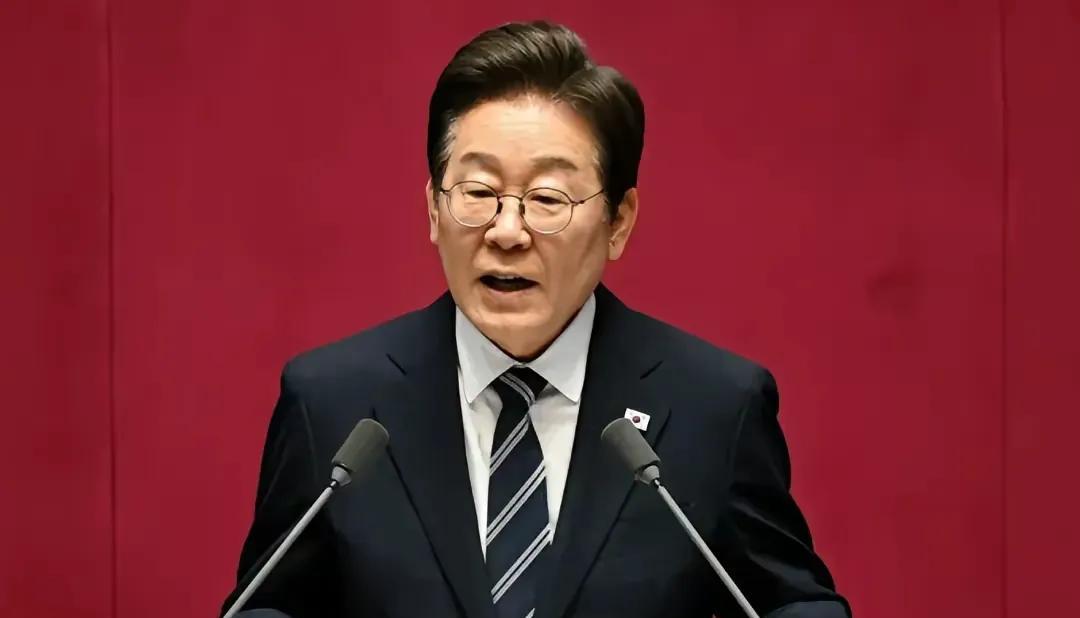 韩国人至今还不明白实权在握的李在明，这时候明明可以对尹锡悦轻而易举的进行逮捕，这
