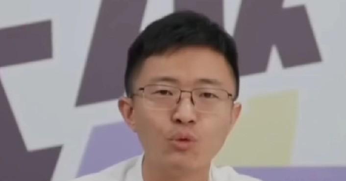 新党籍台北市议员侯汉廷痛批司法对柯文哲不公，侯汉廷表示，怎么可以柯文哲在看守所里