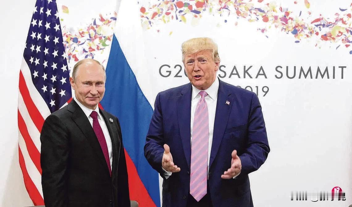 美国前国务卿蓬佩奥今天发文说：“邀请弗拉基米尔·普京出席二十国集团峰会，无异于向