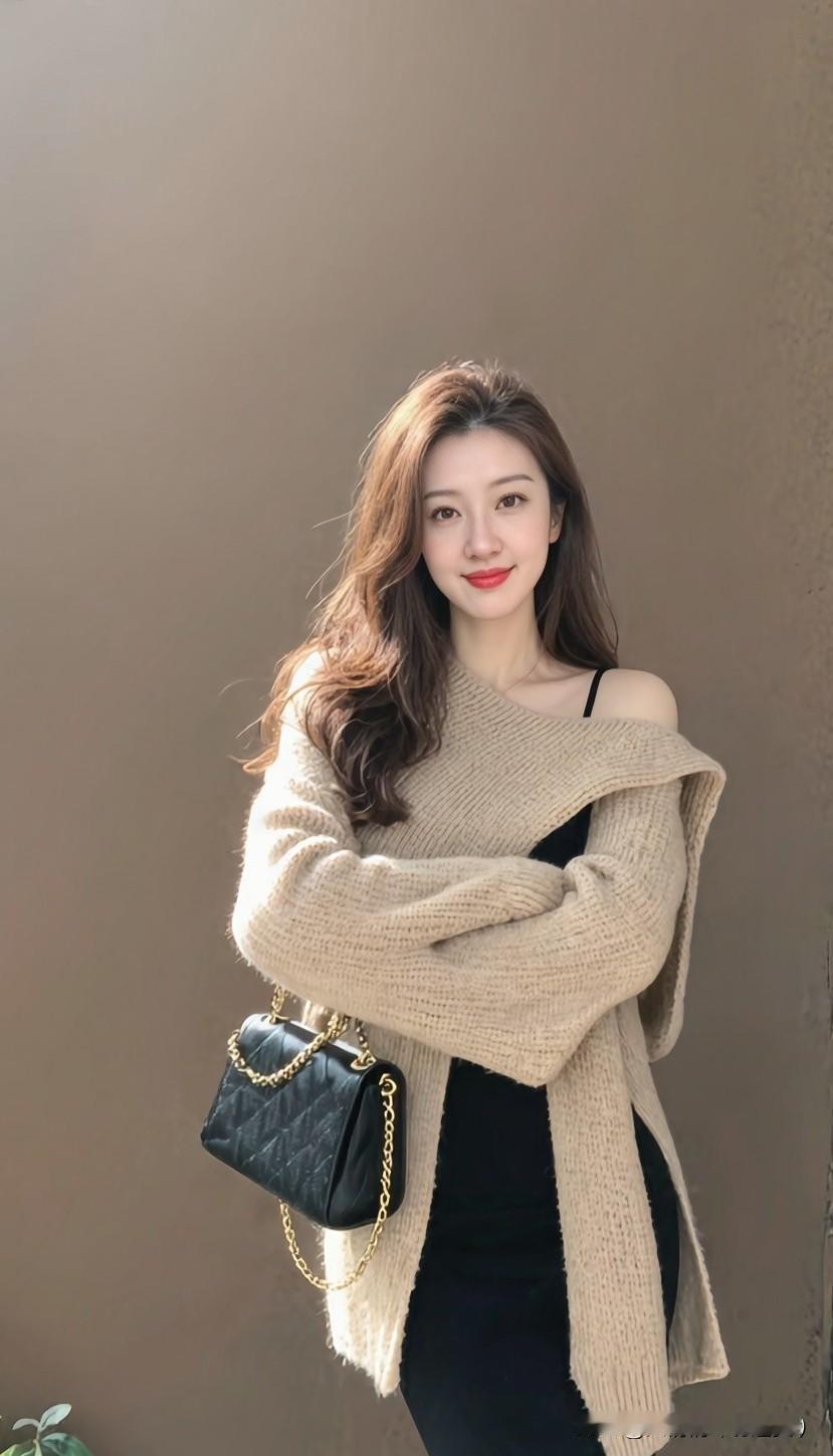 生活本就和天气一个样，不会一直晴，偶尔阴云密布、起风落雨都是常态，就像日