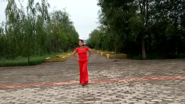 兰州亲水平台莲花广场舞 新天仙配 剪裁(流畅)