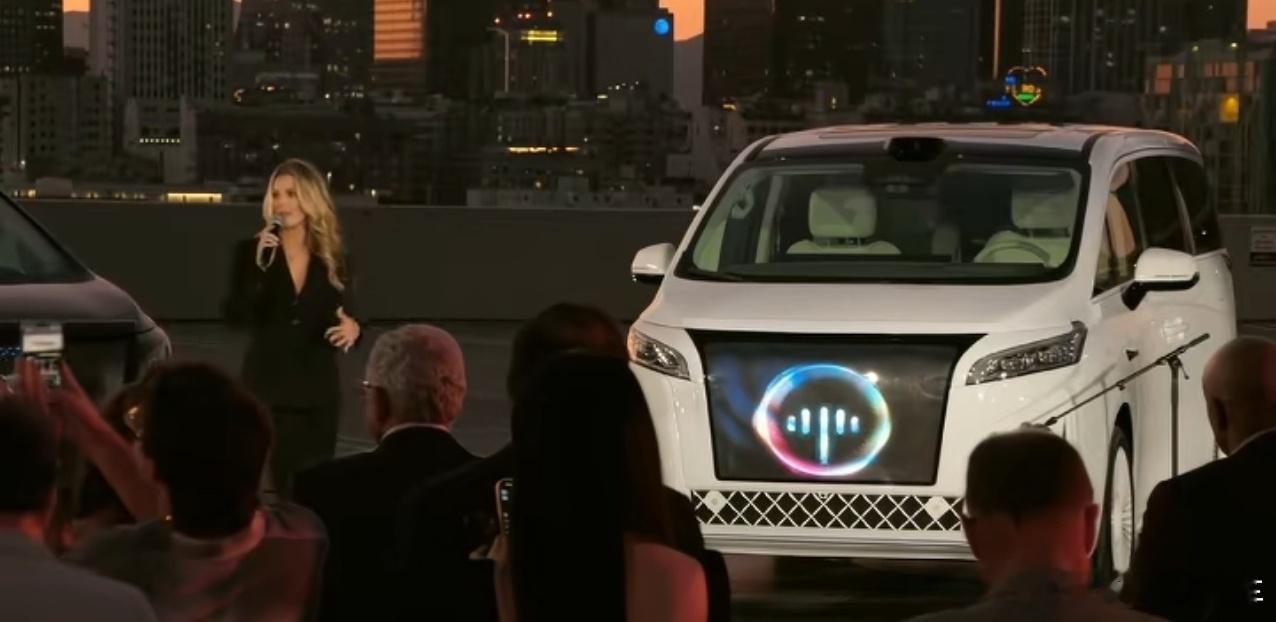 法拉第未来又搞大动作了！全新车型FXSuperOne正式亮相，号称要成为“中