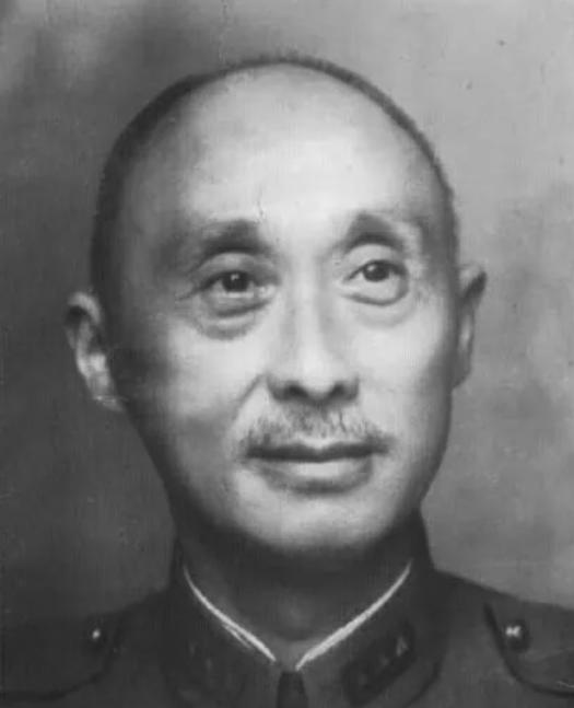 蒋介石送他当炮灰，他却在大洪山“推磨”，竟拖垮日军一个师团。这个军阀在大洪山拖垮