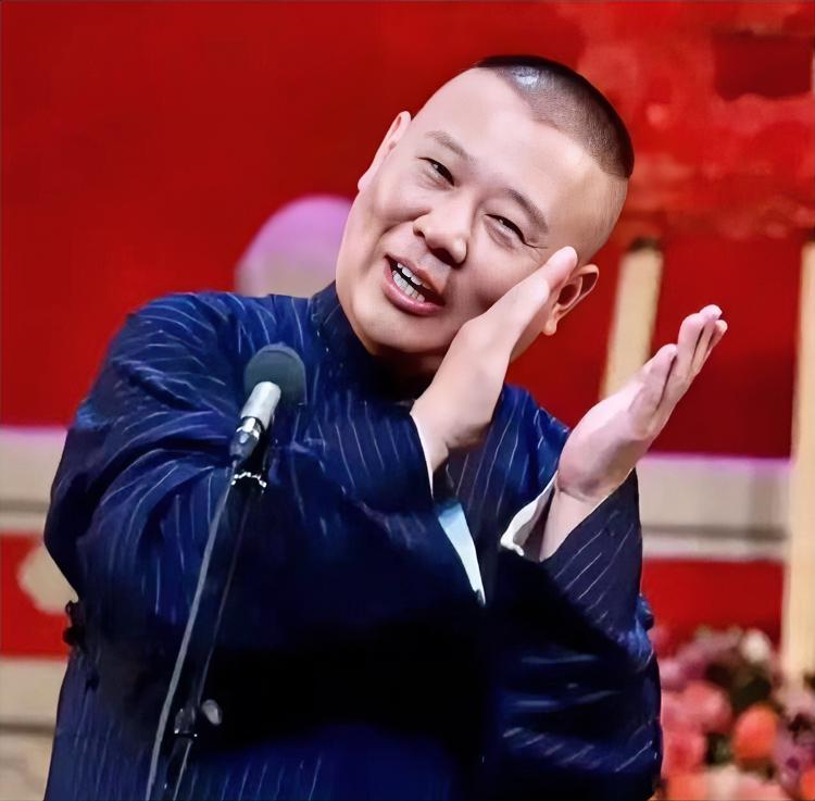 郭德纲可能做梦都想不到，回旋镖居然会飞到自己头上，之前岳云鹏跨界开演唱会，被