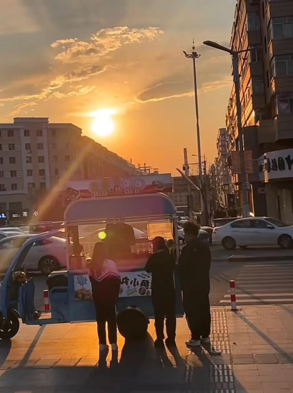 作为红极一时的躺平圣地——鹤岗,目前已在悄悄撤离,对此你有什么感想呢?前几年在