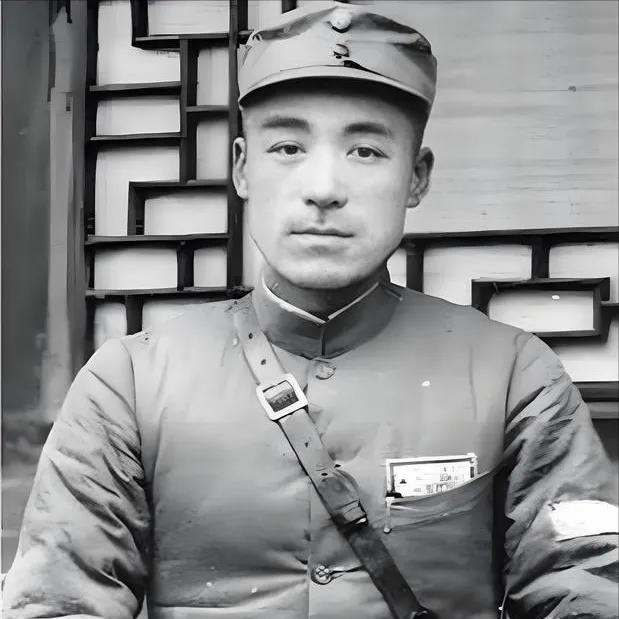 1947年，赵寿山从国军阵前倒戈，忐忑捎了封信给毛主席："我就孑然一身投过来，咱